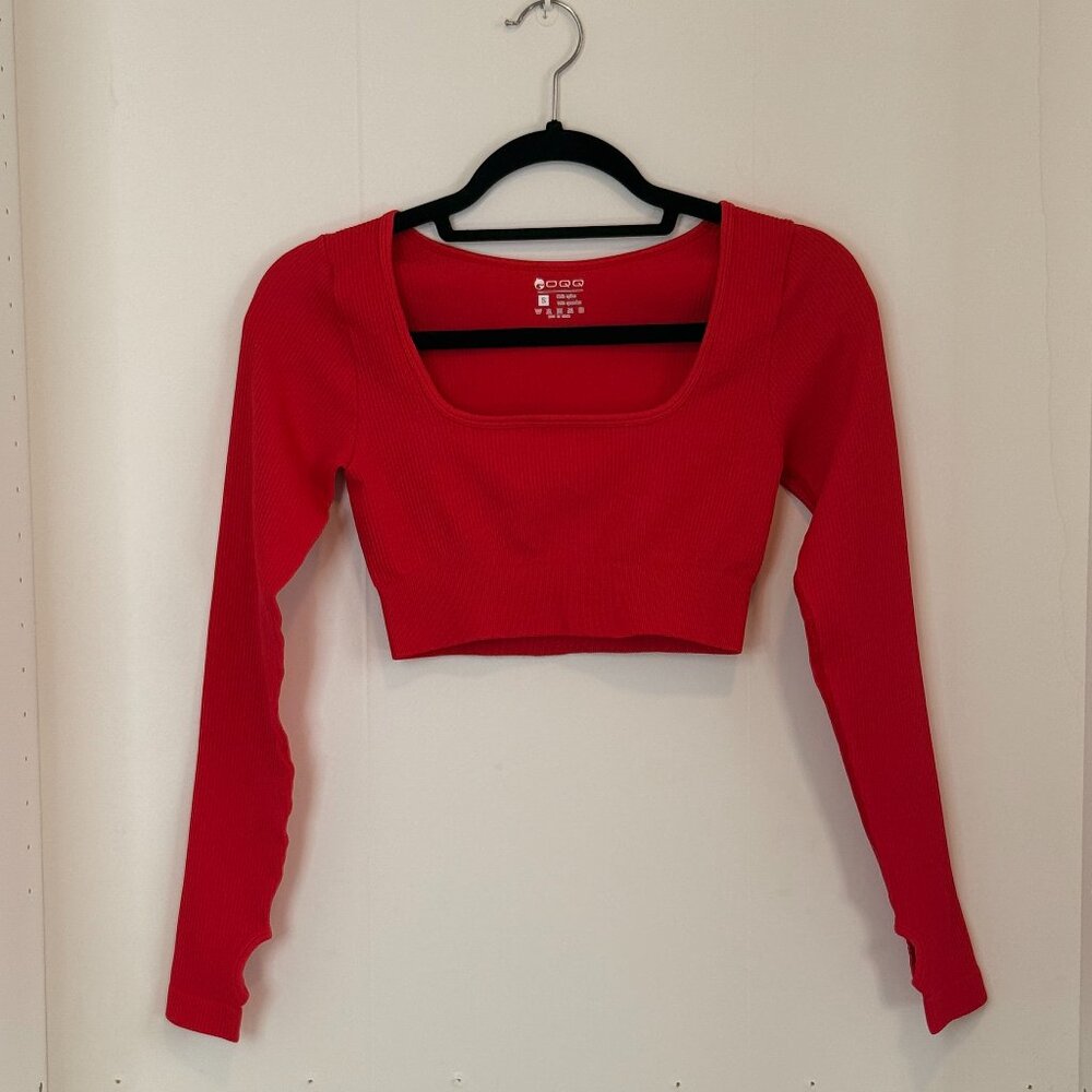 OQQ Women's Red Crop Top Ribbed Seamless Workout Exercise Long Sleeve Crop Top
